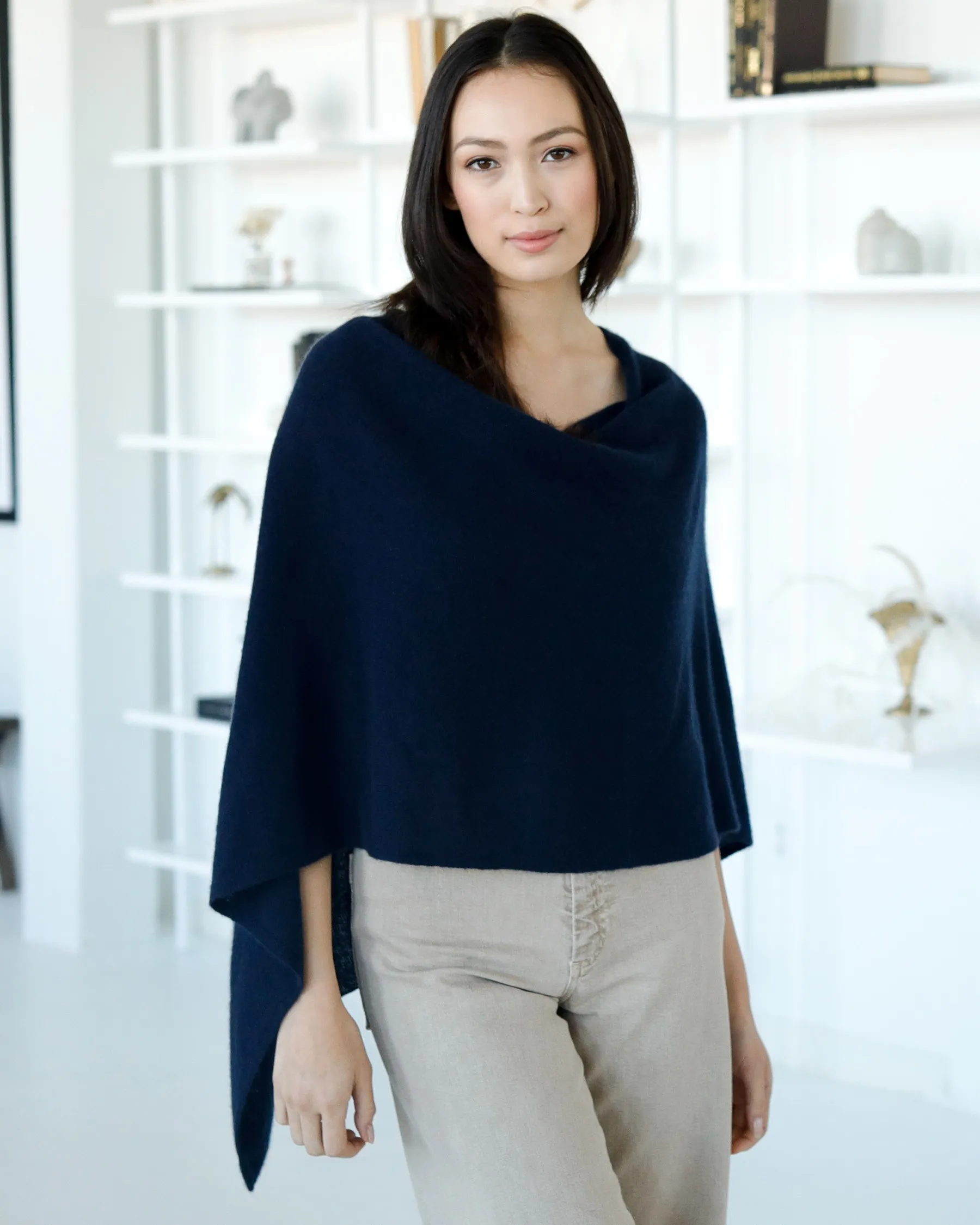 Alashan Cashmere Offers the Finest and Softest of High Quality Cashmere in Scarves and Toppers