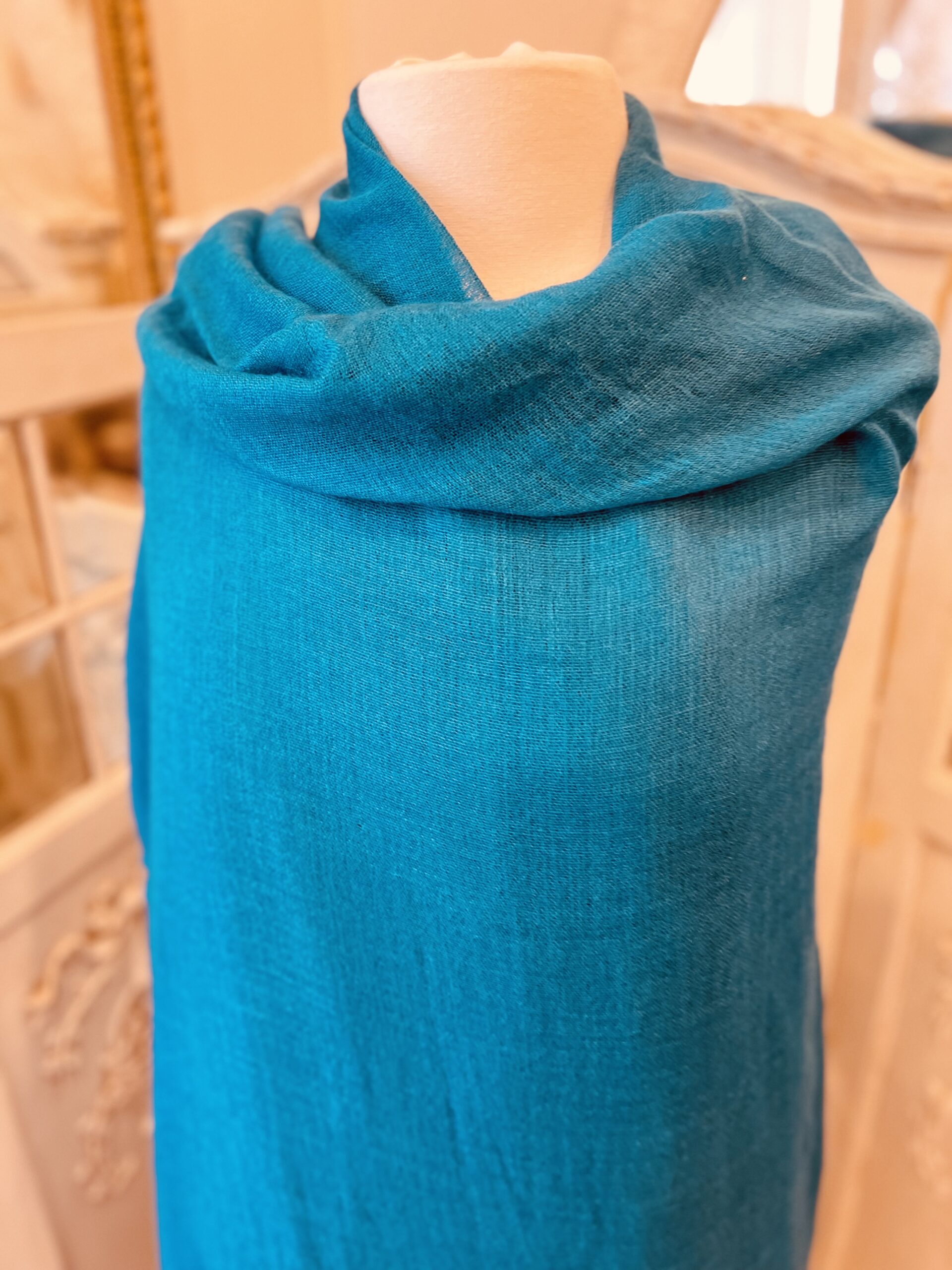 Botto Giuseppe Cashmere Silk Wrap Stole in Turquoise Col 0062 Art 5928/114