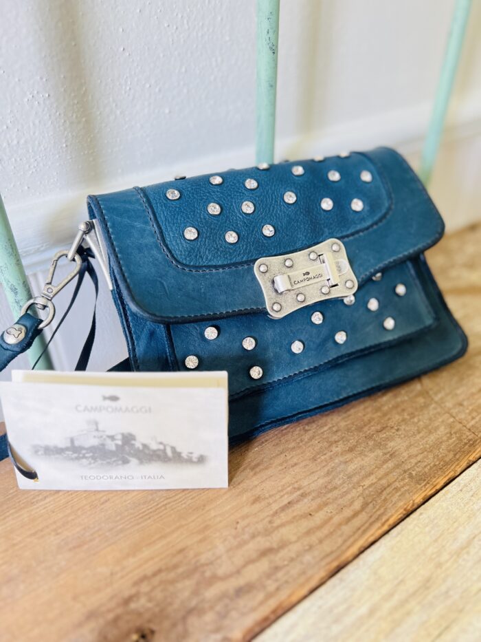 Campomaggi Italian Leather Agnese Cross Body Tracillina Piccola Vacchetta Strap with Trasp in Saphire Item # C016500ND/X2785/C3019