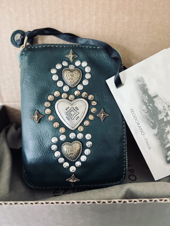 Campomaggi Leather Wallet with Studs in Bottle Green Item # C002060ND/X2838/C2505