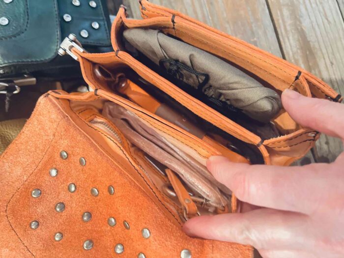 Campomaggi Italian Leather Agnese Cross Body Tracillina Piccola Vacchetta Strap with Trasp in Bottle Green Item # C016500ND/X2785/C2505 - Image 4