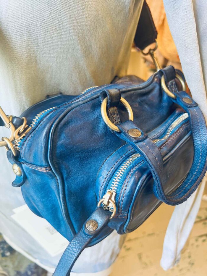 Campomaggi Italian Leather Bauletto Picoolo Vaccehetta Bowling Bag in Saphire Item #  C040042ND/X0001 /C30 - Image 6