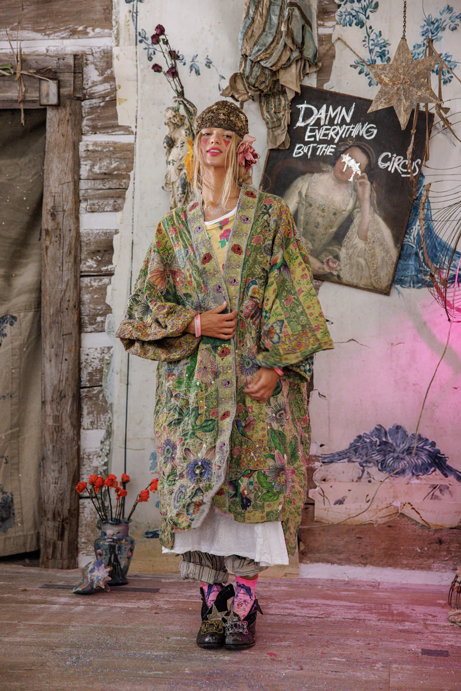 Magnolia Pearl European Cotton Kontessa Kimono in Passionate Jacket 1323