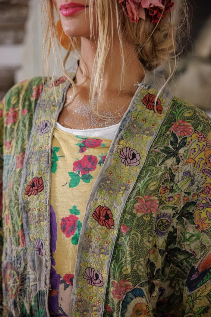 Magnolia Pearl European Cotton Kontessa Kimono in Passionate Jacket 1323 - Image 4