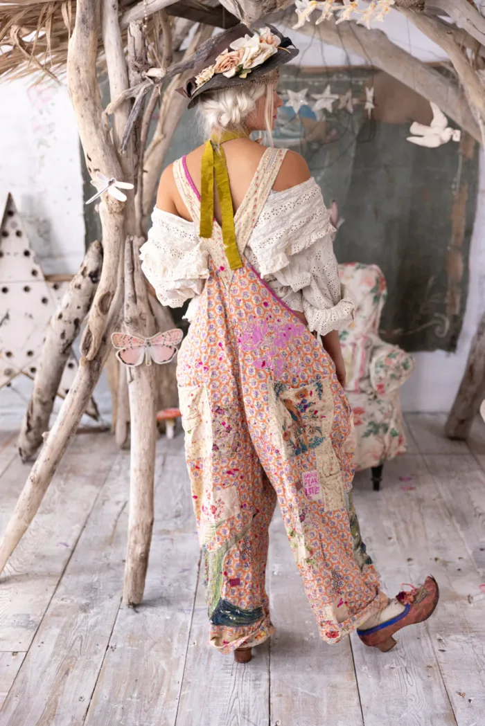 Magnolia Pearl European Cotton Applique Love Overalls in Celine Overalls 148 - Image 4