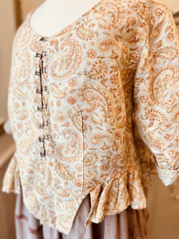 Magnolia Pearl European Woven Cotton Hand Block Print Briar Jacket in Naranja Jacket 391