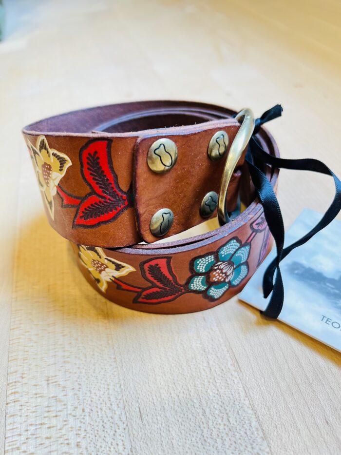 Campomaggi Italian Leather Belt in Cognac leather with Flower Decoration Belt C003850ND_X0079_C1502 - Image 3